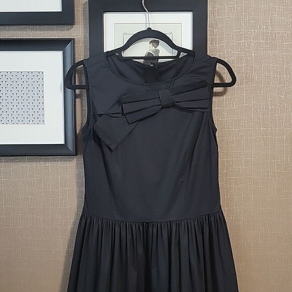 Valentino Bow Sleeveless Dress - Picture 2 of 15